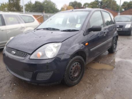 Breaking Ford Fiesta MK5 (B256/7) 2003 to 2009 - 1.6 16v Diesel 5 Door Hatchback