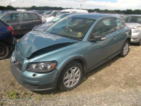 Breaking Volvo C30  2006 to 2009 - 2.5 20v Petrol