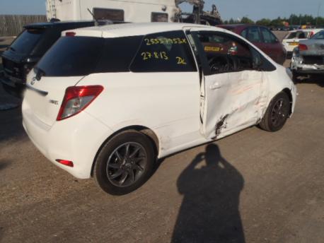 Breaking Toyota Vitz  2006 to 2026 - 1.3 16v Petrol