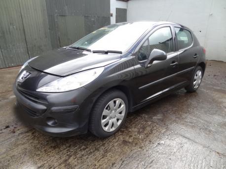 Breaking Peugeot 207  2006 to 2009 - 1.6 16v Petrol 5 Door Hatchback