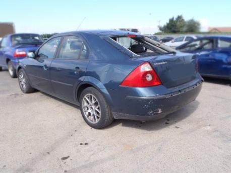 Breaking Ford Mondeo MK3 (CD132) 2003 to 2005 - 2.0 16v Diesel 5 Door Hatchback