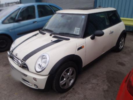 Breaking Mini Mini  2003 to 2006 - 1.6 16v Petrol