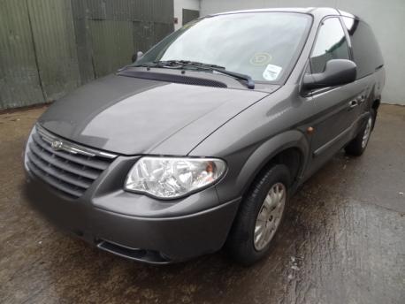 Breaking Chrysler Voyager MK4 2000 to 2008 - 3.8 12v Petrol