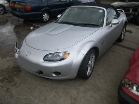 Breaking Mazda Mx-5 MK3 2005 to 2009 - 2.0 16v Petrol