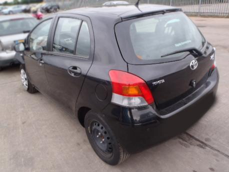 Breaking Toyota Vitz  2009 to 2025 - 1.3 16v Petrol