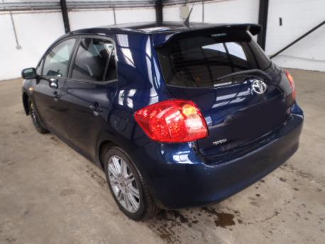 Breaking Toyota Auris  2007 to 2025 - 2.0 16v Diesel