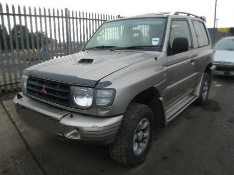 Breaking Mitsubishi Shogun   1991 to 2000 - 2.8 8v Diesel