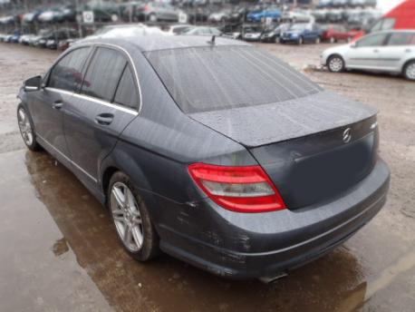 Breaking Mercedes-benz C Class  (W204 (SALOON) S204 (ESTATE) 2007 to 2011 - 2.1 16v Diesel 4 Door Saloon