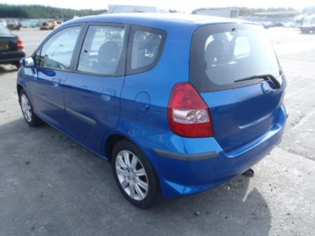 Breaking Honda Fit MK2 2004 to 2007 - 1.4 8v Petrol