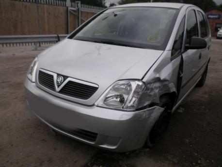 Breaking Vauxhall Meriva MKIA 2003 to 2005 - 1.7 16v Diesel