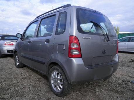 Breaking Suzuki Wagon R+  2003 to 2007 - 1.3 8v Petrol