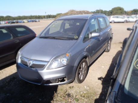 Breaking Vauxhall Zafira MKIIB 2005 to 2025 - 1.9 8v Diesel