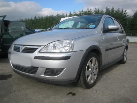 Breaking Vauxhall Corsa MKIIC (C) 2003 to 2006 - 1.7 16v Diesel 5 Door Hatchback