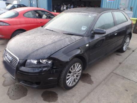 Breaking Audi A3  2005 to 2008 - 2.0 16v Diesel