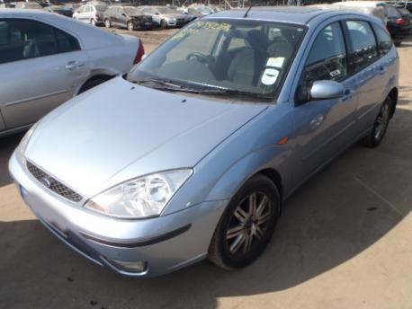 Breaking Ford Focus  (CW170) 2001 to 2005 - 1.6 16v Petrol 5 Door Hatchback