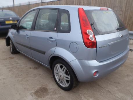 Breaking Ford Fiesta MK5 2003 to 2009 - 1.0 8v Petrol