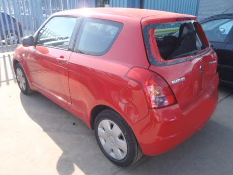 Breaking Suzuki Swift MK3 2005 to 2011 - 1.5 16v Petrol