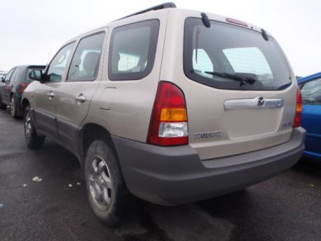 Breaking Mazda Tribute  2001 to 2004 - 2.3 16v Petrol