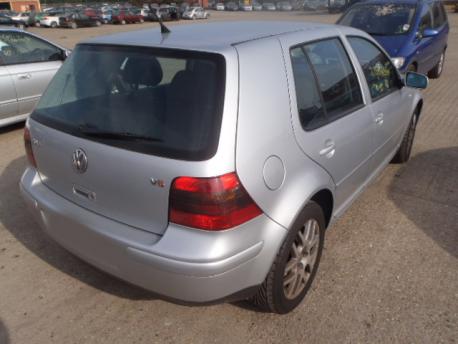 Breaking Volkswagen Golf MK4 (1J1 (HATCH) 1J5 (ESTATE)) 1997 to 2006 - 1.9 8v Diesel 5 Door Hatchback