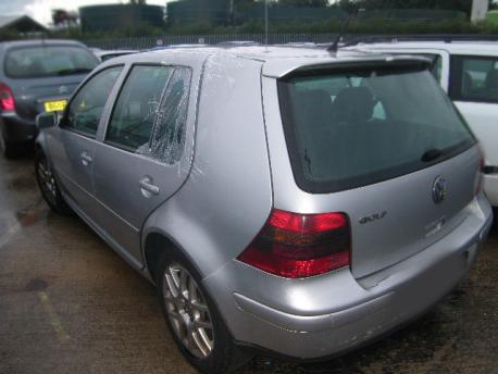 Breaking Volkswagen Golf MK4 1997 to 2006 - 2.0 8v Petrol