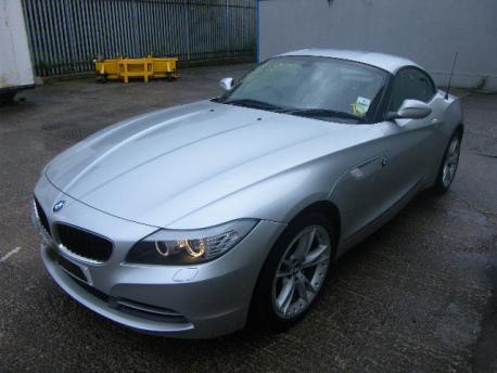 Breaking Bmw Z4  2006 to 2025 - 3.0 24v Petrol