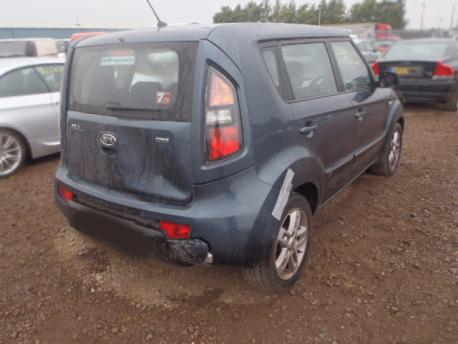 Breaking Kia Soul  2009 to 2011 - 1.6 16v Petrol