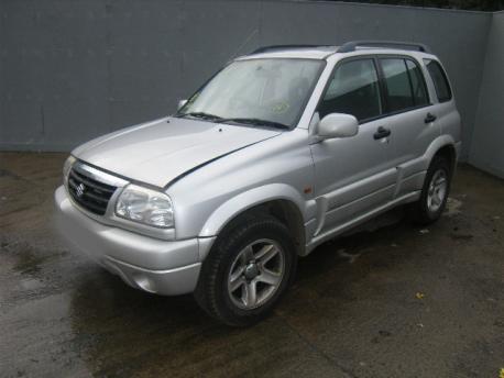 Breaking Suzuki Grand Escudo MK1 2000 to 2005 - 2.0 8v Diesel