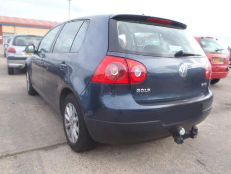 Breaking Volkswagen Golf MK5 2004 to 2009 - 1.4 16v Petrol