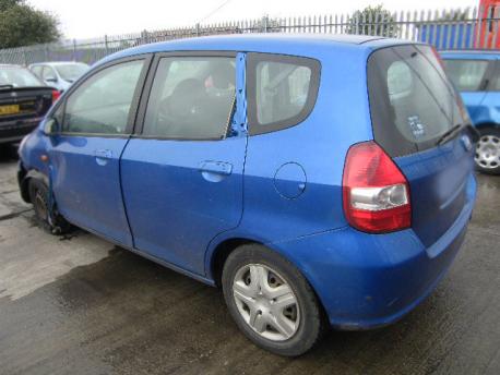 Breaking Honda Fit MK2 (GD) 2001 to 2004 - 1.3 8v Petrol 5 Door Hatchback