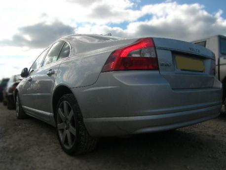 Breaking Volvo S80 MK2 2006 to 2007 - 3.2 24v Petrol