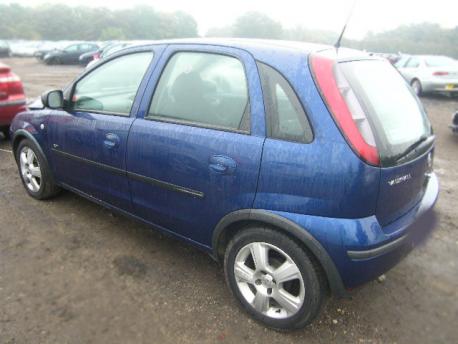 Breaking Vauxhall Corsa MKIIC 2003 to 2006 - 1.7 16v Diesel