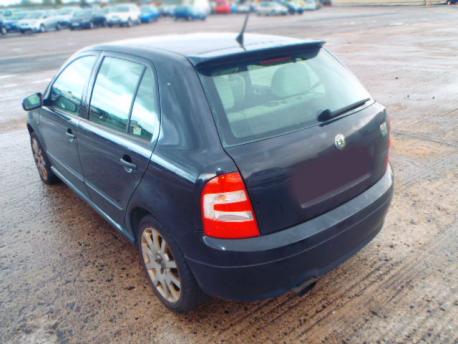 Breaking Skoda Fabia  2004 to 2007 - 1.9 8v Diesel