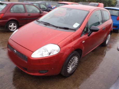 Breaking Fiat Punto  2003 to 2006 - 1.3 16v Diesel