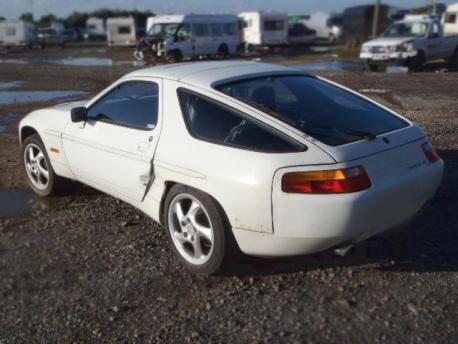 Breaking Porsche 928  1986 to 1991 - 5.0 32v Petrol