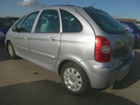 Breaking Citroen Xsara Picasso  2004 to 2010 - 2.0 8v Diesel