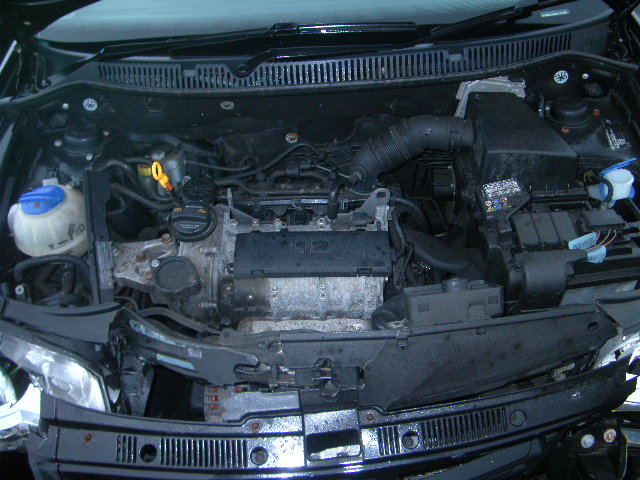 VOLKSWAGEN POLO 9N 2007 - 2009 1.2 - 1198cc 6v BBM petrol Engine Image