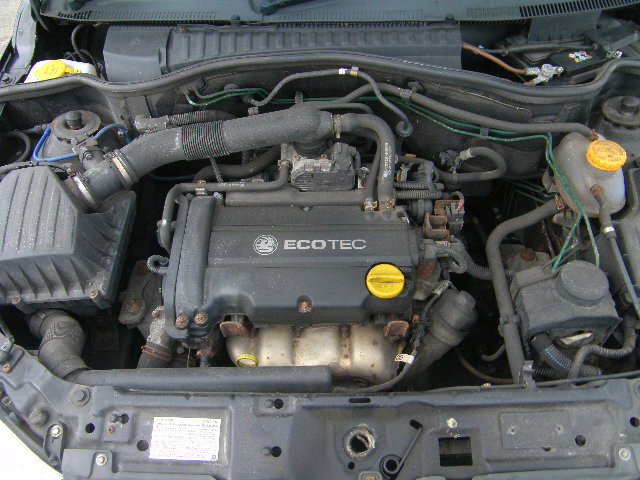 VAUXHALL CORSA MK II (C) W5L 2003 - 2006 1.4 - 1364cc 16v Twinport Z14XEP petrol Engine Image