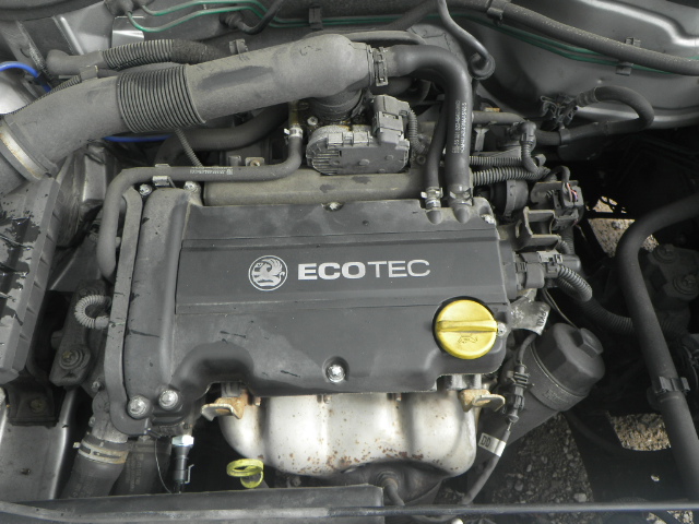 VAUXHALL CORSA MK II (C) F08 2004 - 2006 1.2 - 1229cc 16v Twinport Z12XEP petrol Engine Image