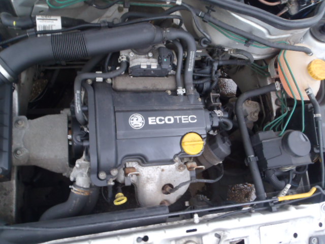 VAUXHALL CORSA MK II (C) F08 2003 - 2006 1.0 - 998cc 12v 12V Z10XEP petrol Engine Image