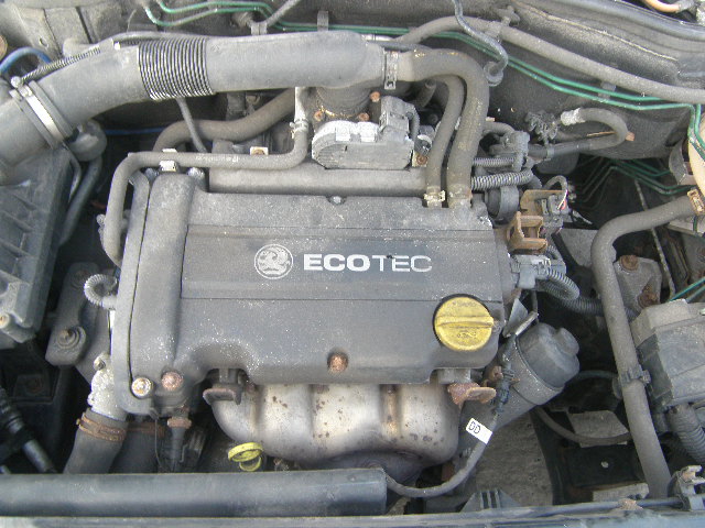 VAUXHALL CORSA MK II (C) W5L 2003 - 2006 1.4 - 1364cc 16v Twinport Z14XEP petrol Engine Image