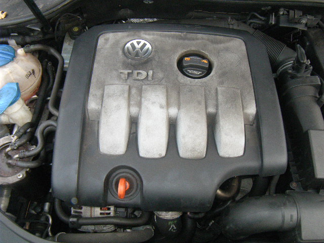 VOLKSWAGEN JETTA MK 1 1K2 2005 - 2010 2.0 - 1968cc 16v TDI16V CBDB diesel Engine Image