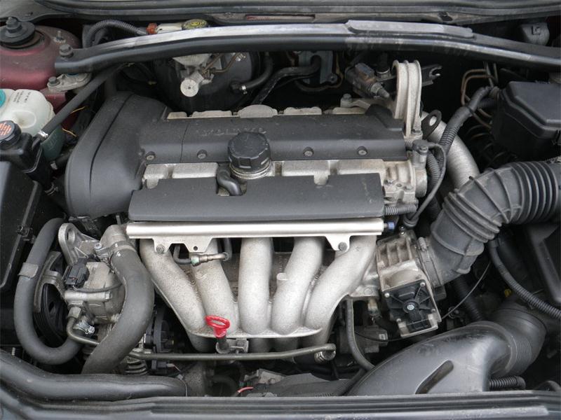 VOLVO V70   P80 1997 - 2000 2.5 - 2435cc 10v B5252FS petrol Engine Image