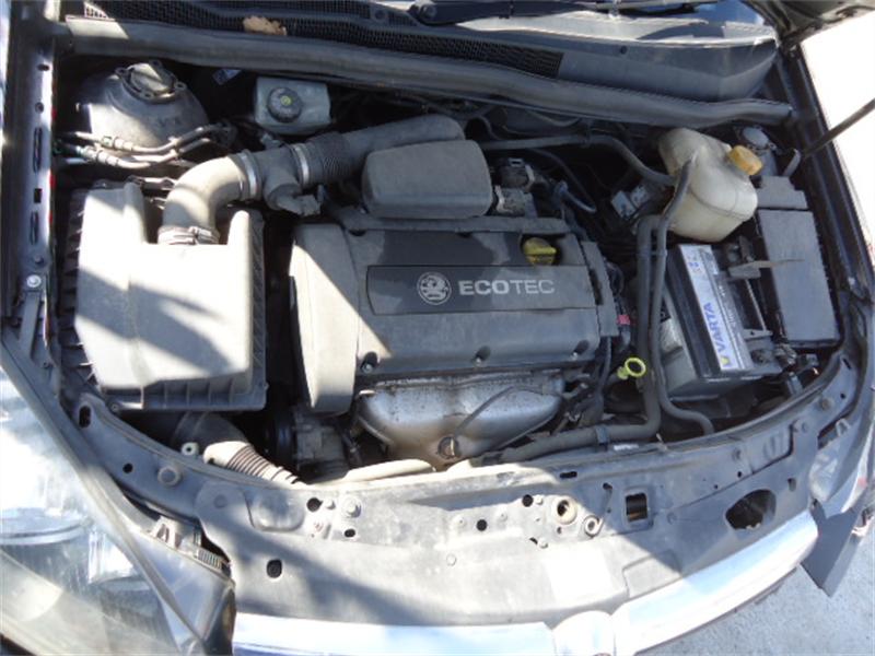 VAUXHALL ASTRA MK V (H) 2004 - 2009 1.6 - 1598cc 16v Z16XER petrol Engine Image