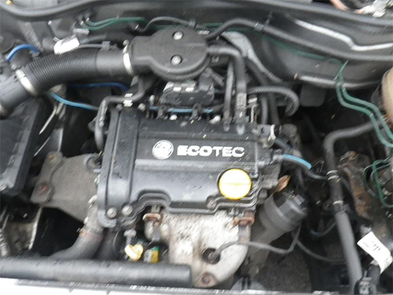 VAUXHALL CORSA MK II (C) F08 2000 - 2003 1.0 - 973cc 12v 12V Z10XE petrol Engine Image