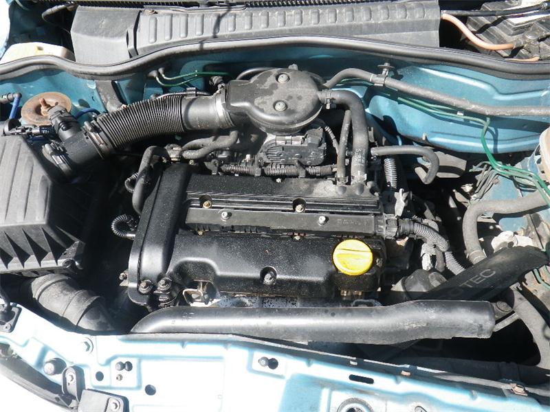 VAUXHALL CORSA MK II (C) W5L 2001 - 2006 1.2 - 1199cc 16v 16VDualfuel Z12XE petrol Engine Image