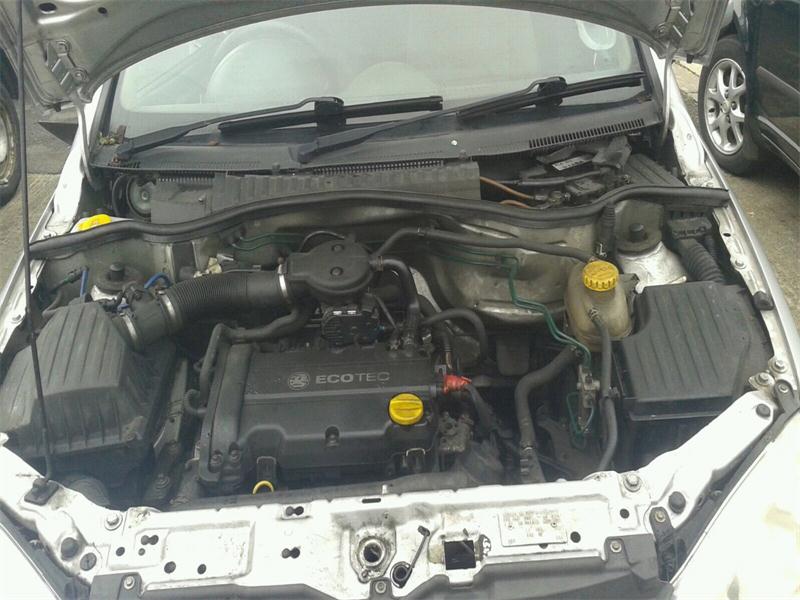 VAUXHALL CORSA MK II (C) F08 2000 - 2006 1.2 - 1199cc 16v 16V Z12XE petrol Engine Image