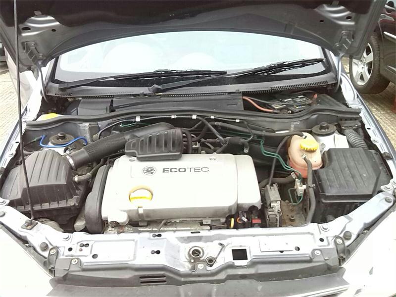 VAUXHALL CORSA MK II (C) F08 2000 - 2006 1.4 - 1389cc 16v 16V Z14XE petrol Engine Image