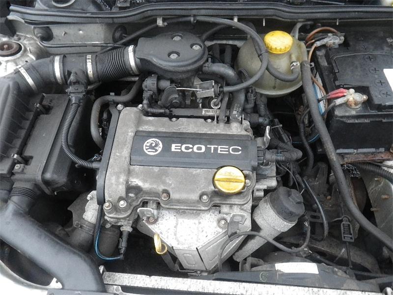 VAUXHALL CORSA MK II (C) W5L 2000 - 2003 1.0 - 973cc 12v 12V Z10XE petrol Engine Image