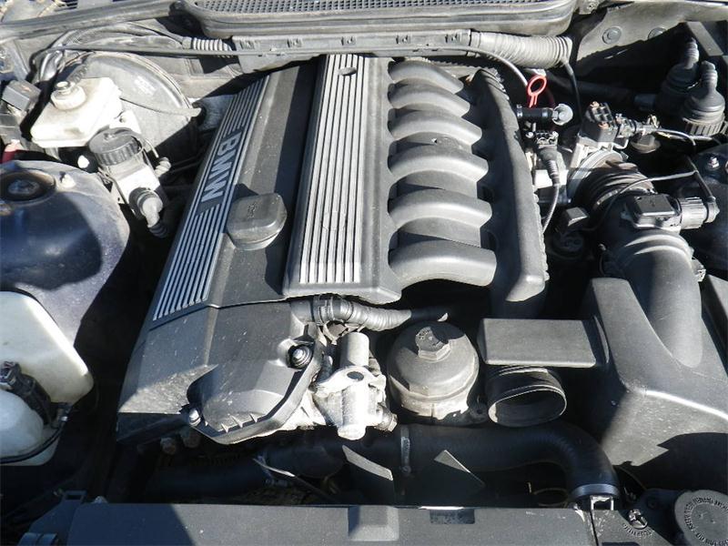 BMW 3 SERIES E36 1995 - 1998 2.5 - 2494cc 24v 323i M52B25(Vanos) petrol Engine Image