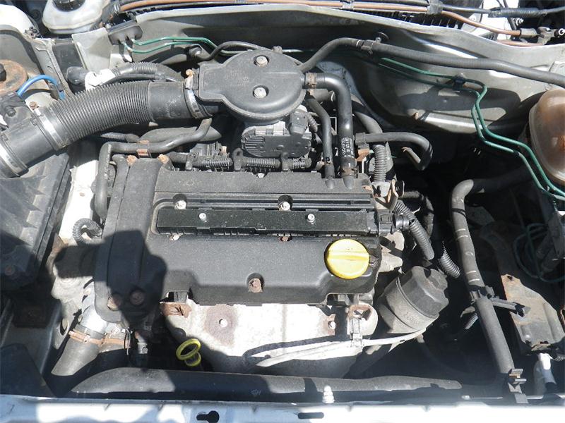 VAUXHALL CORSA MK II (C) F08 2001 - 2006 1.2 - 1199cc 16v 16VDualfuel Z12XE petrol Engine Image